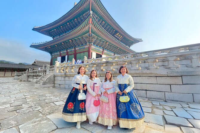 Customizable Seoul Private Tour Palaces Food and Markets - A private introduction to Seoul’s old and modern sides