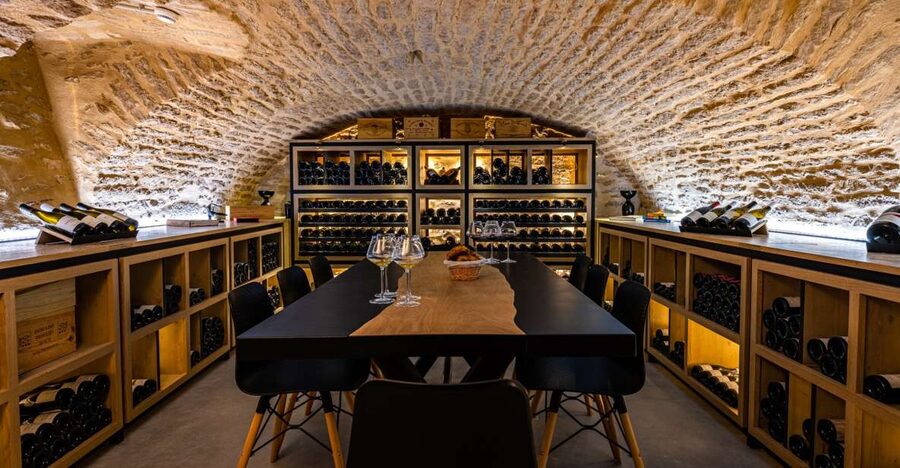 Dijon: La Cave du Palais Burgundy Wine Tasting Experience - How the six-wine tasting unfolds