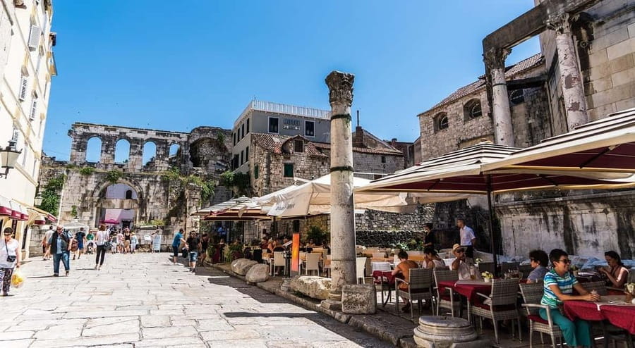 Diocletian's Palace and Old Town SMALL GROUP Walking Tour - Entering Diocletian’s Palace through the Golden Gate