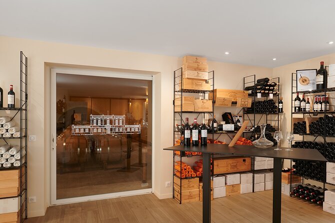 Discovery Tour of Château Haut Breton Larigaudière - Key points to know before you book
