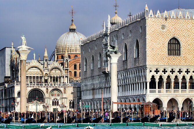 Doge's Palace small group or private tour with a local guide - The Great Council Hall and Tintoretto’s Paradise