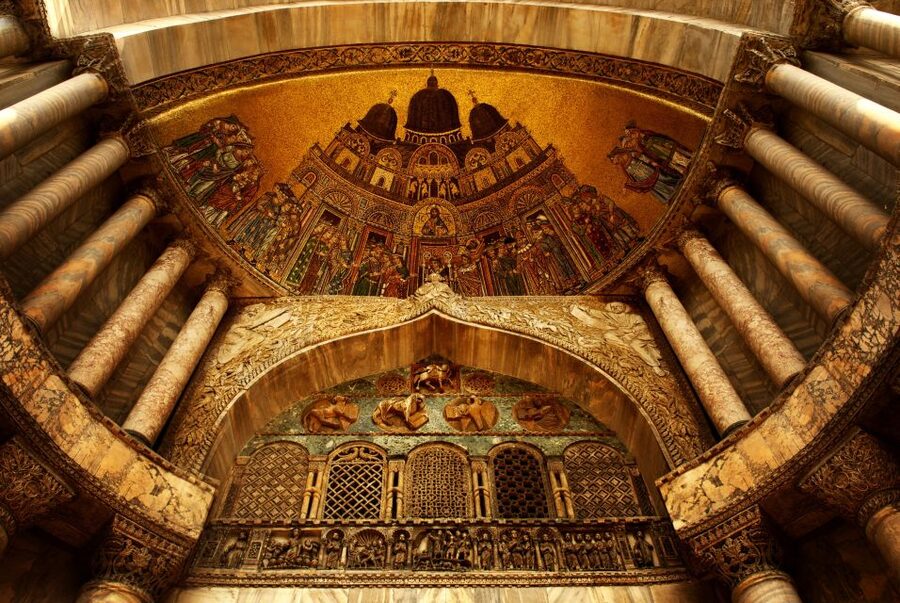 Doge's Palace & St. Mark's Basilica with Terrace Access Tour - Entering Doge’s Palace through priority access