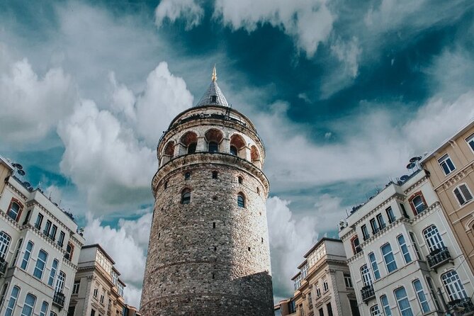 Dolmabahce Palace and Galata Tower Combo in Istanbul - A realistic three-hour plan
