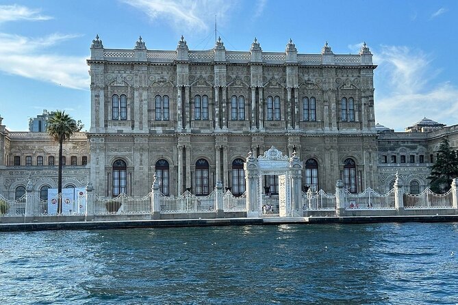 Dolmabahçe Palace and Sunset Tour on Luxury Yacht - Beylerbeyi Palace and Maiden’s Tower