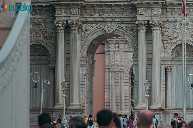 Dolmabahçe Palace Fast Entry QR Code Ticket & Audio Guide - Selamlık: where the palace makes its grandest impression