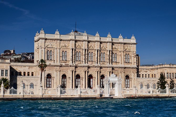 Dolmabahçe Palace with Bosphorus Cruise - Rumeli Fortress from the water