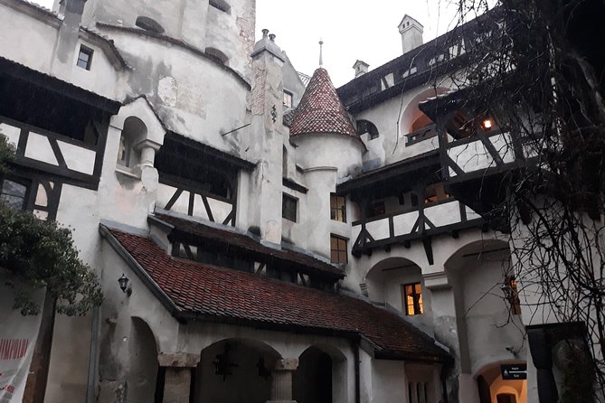 Dracula's Castle & Peles Palace Tour from Bucharest Including Brasov Old Town - The Carpathian drive toward Bran