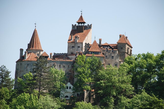 Dracula's Castle & Peles Palace Tour from Bucharest Including Brasov Old Town - The long return to Bucharest