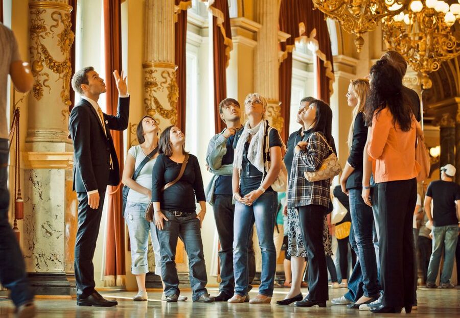 Dresden: Semperoper und Residenzschloss - Why this pairing works in central Dresden