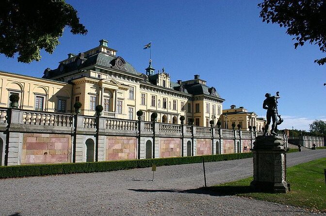 Drottningholm Palace Private Guided Tour - Entering Sweden’s best-preserved 17th-century royal castle