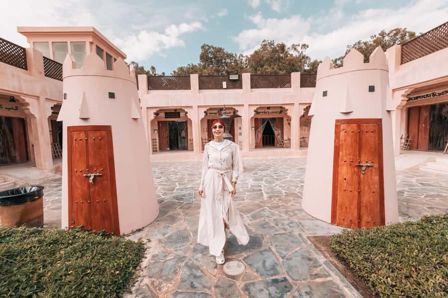 Dubai: Abu Dhabi Grand Mosque, Palace, and Heritage Village - Key points at a glance