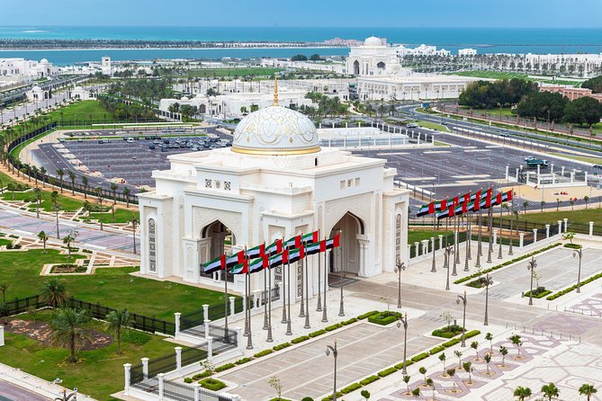 Dubai to Abu Dhabi Day Trip: Grand Mosque, Palace & Etihad Towers - Qasr Al Watan: grand rooms and national purpose