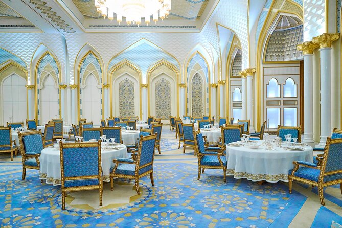 Dubai to Abu Dhabi Day Trip: Grand Mosque, Palace & Etihad Towers - The Corniche and quick city views