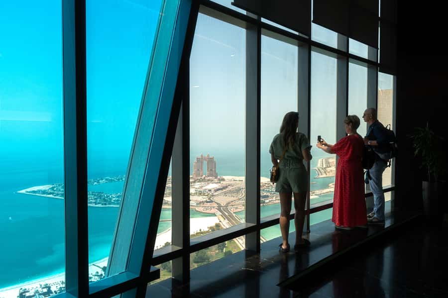 Dubai to Abu Dhabi Private Tour: Grand Mosque & Royal Palace - Why this private Abu Dhabi day works
