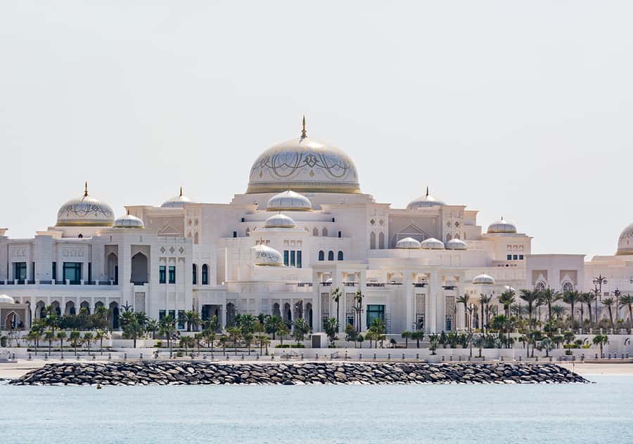 Dubai to Abu Dhabi Private Tour: Grand Mosque & Royal Palace - Corniche, Emirates Palace, and the quick Louvre stop