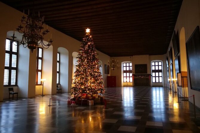 Easy Tour Winter, Kronborg Castle and Fredriksborg Palace - Frederiksborg Palace: the grand centerpiece