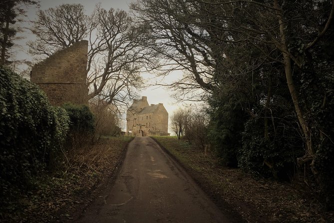 Edinburgh: The Outlander, Palaces & Jacobites Tour - What This Day Tour Really Offers