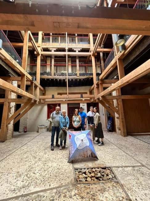 English Tour Toledo Complete with Patio-Palace House ⭐⭐⭐⭐⭐ - Alcázar views and the first city stories