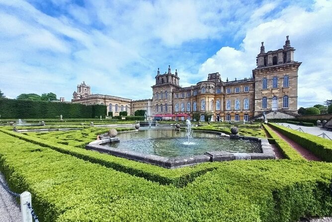 Exclusive Blenheim Palace &Cotswolds Private Day Tour from London - Lunch and a walk through Burford