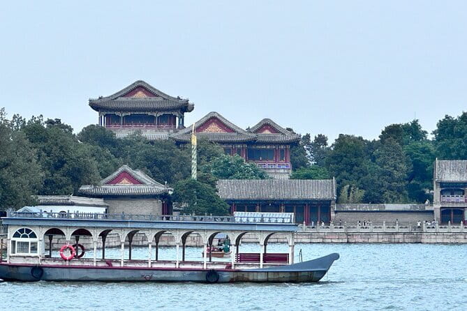Exclusive Mutianyu Great Wall and Summer Palace Private Day Tour - Lunch between two major sights