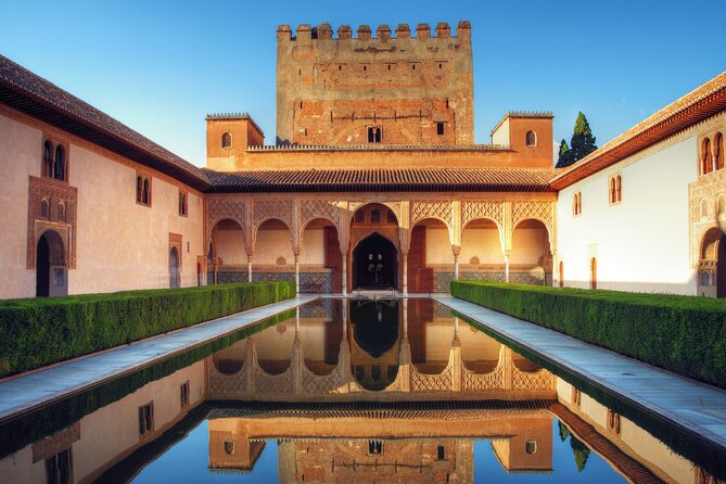 Exclusive Private Alhambra Tour with a Historian - Why a private Alhambra guide is worth considering