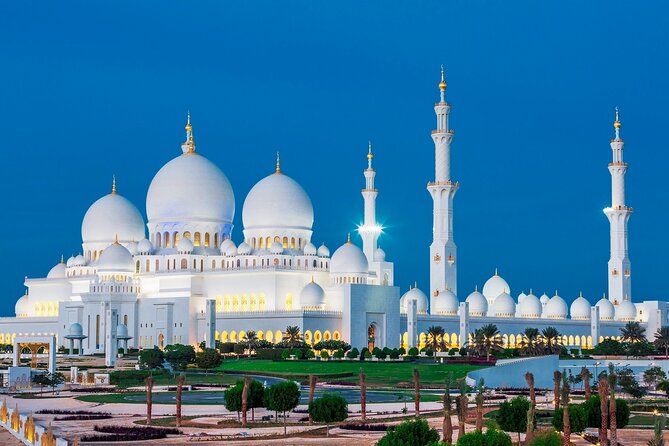 Experience the Emirates Palace from Abu Dhabi - Practical details before you book