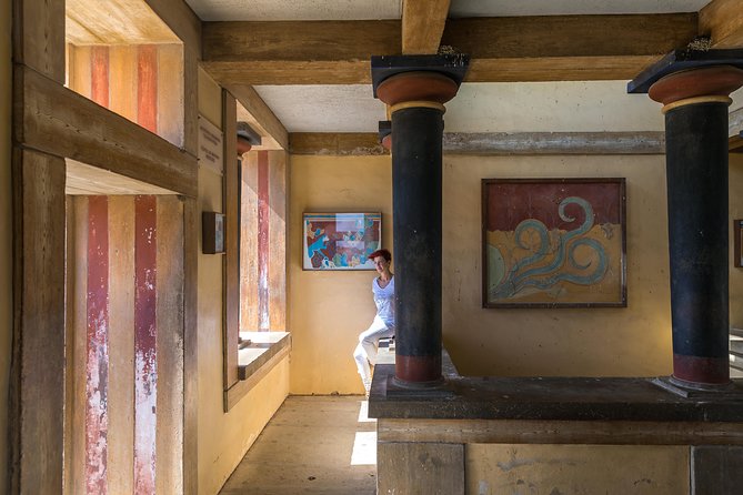 Family Mythology Adventure - Explore the Palace of Knossos - A Guide Who Knows How to Include Children