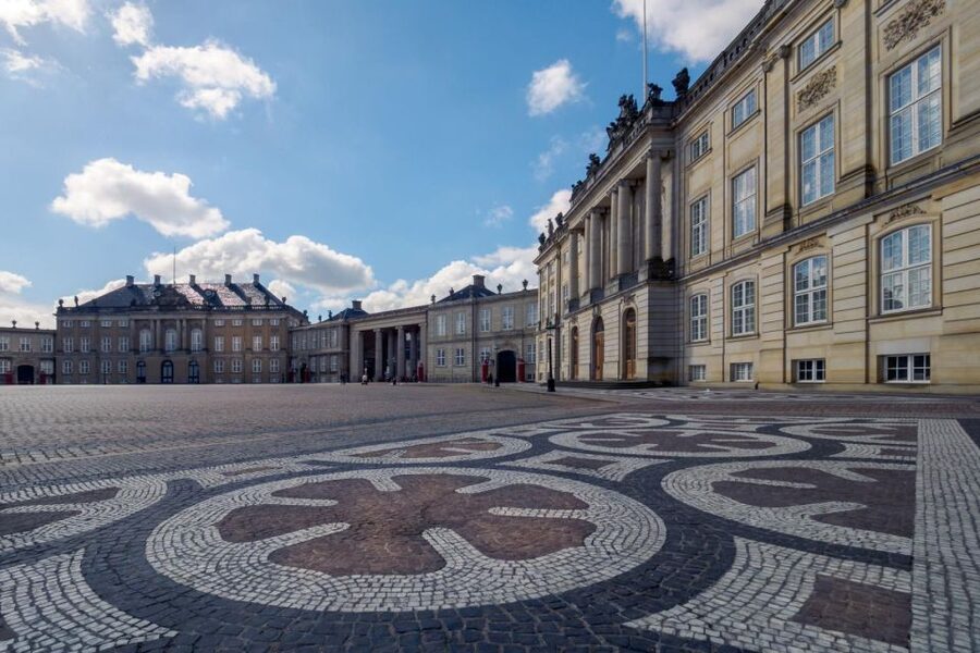 Fast-Track Amalienborg Palace Museum Copenhagen Private Tour - Why Christiansborg changes the character of the tour
