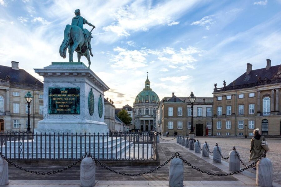 Fast-Track Amalienborg Palace Museum Copenhagen Private Tour - Timing, ticket rules, and practical details
