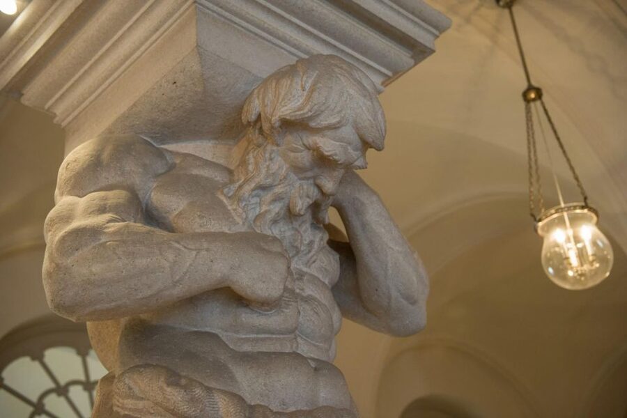 Fast-Track Amalienborg Palace Museum Copenhagen Private Tour - What you see inside Amalienborg Museum