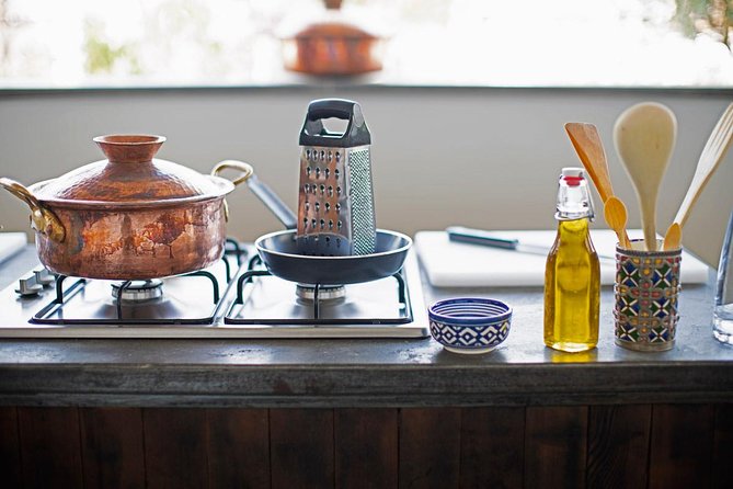 Fez Cooking School at Palais Amani Experience - Starting with tea and the Fez medina