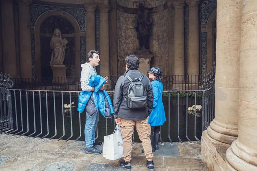 Florence: Palatina Gallery and Pitti Palace Guided Tour - What the 1.5-hour schedule really allows