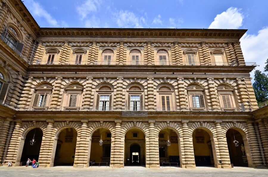 Florence: Palatina Gallery & Pitti Palace Guided Tour - The Royal Apartments and the palace setting