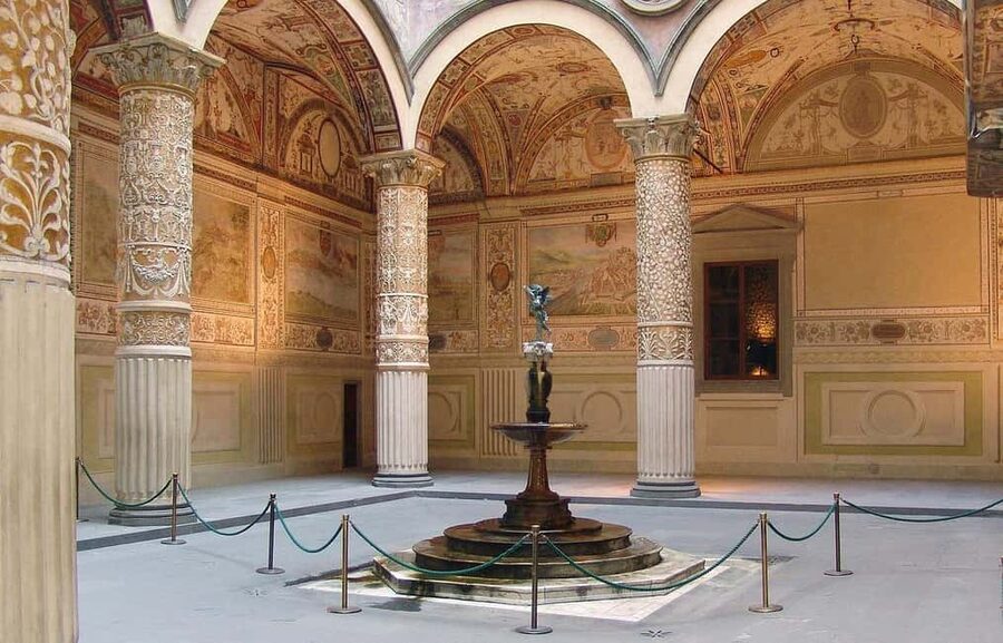 Florence: Palazzo Vecchio Entry Ticket with Audio Guide - Renaissance names without a full live guide