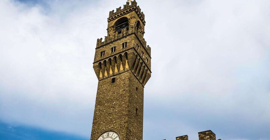 Florence: Palazzo Vecchio Museum - The Salone dei Cinquecento and its oversized message