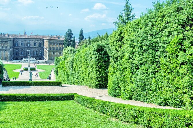 Florence Pitti Palace and Boboli Gardens Entry Ticket and eBook - Boboli Gardens: art, hills, and Florence views