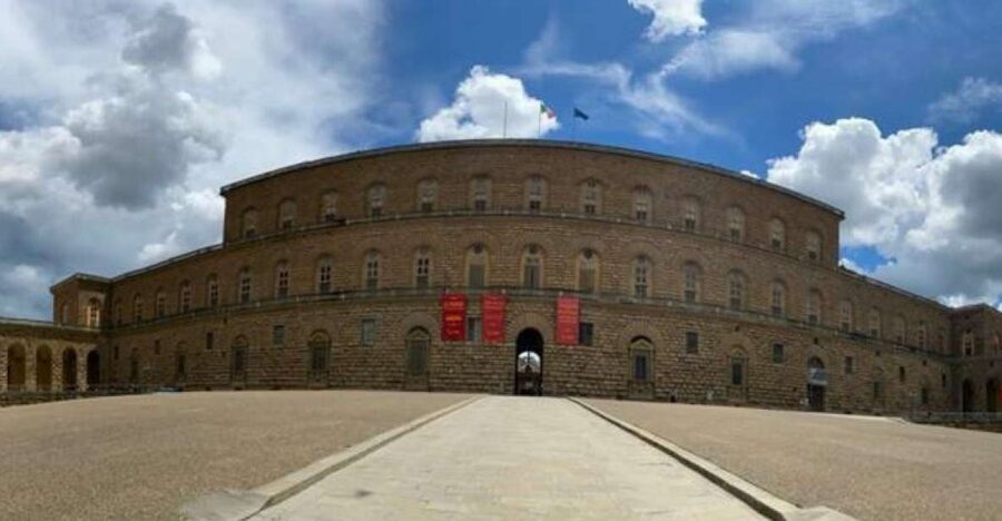 Florence: Pitti Palace and Boboli Gardens Private Tour - The Palatine Gallery and the art-filled palace rooms