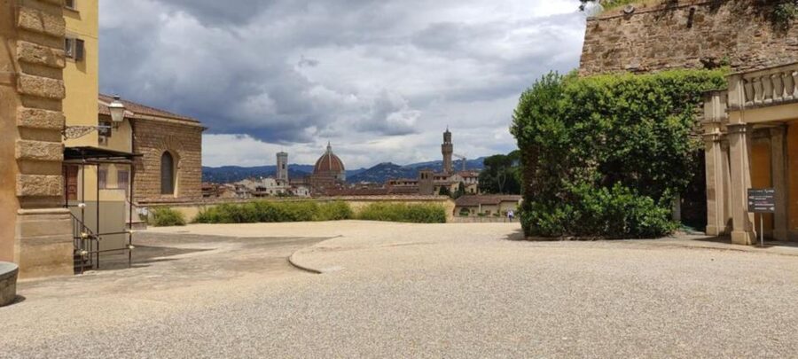 Florence: Pitti Palace and Boboli Gardens Private Tour - Is $186.92 per person a fair price?