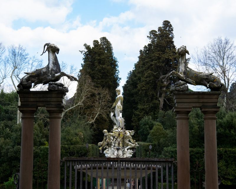Florence: Pitti Palace and Boboli Gardens Walking Tour - Choosing the right guide style