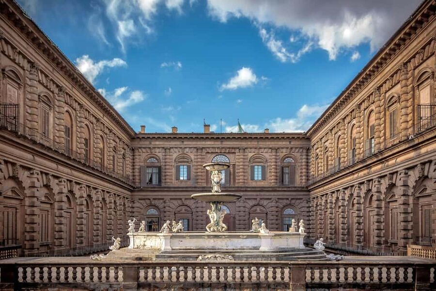 Florence: Pitti Palace Guided Tour With Entry Tickets - Key points to know before booking