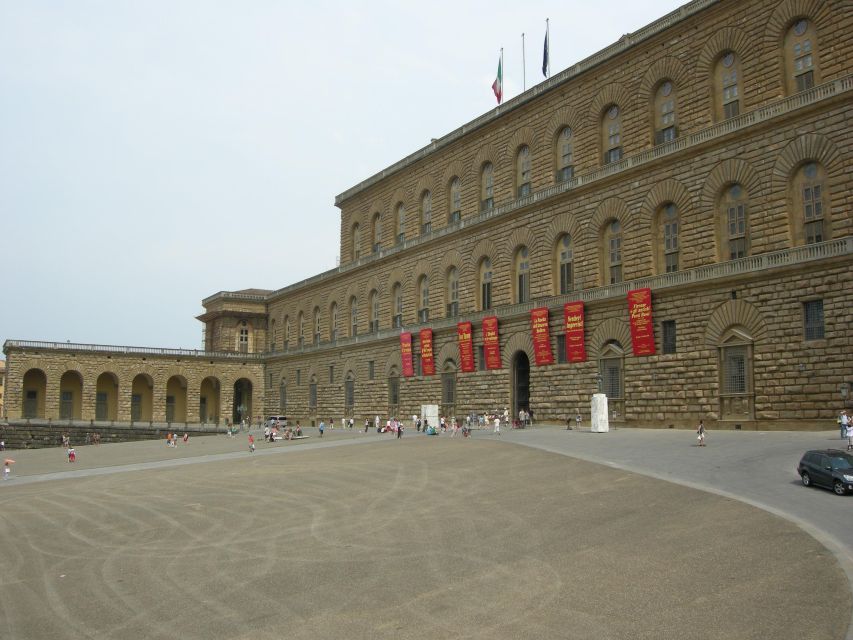 Florence: Pitti Palace Small Group Tour - What the guide adds to a short visit