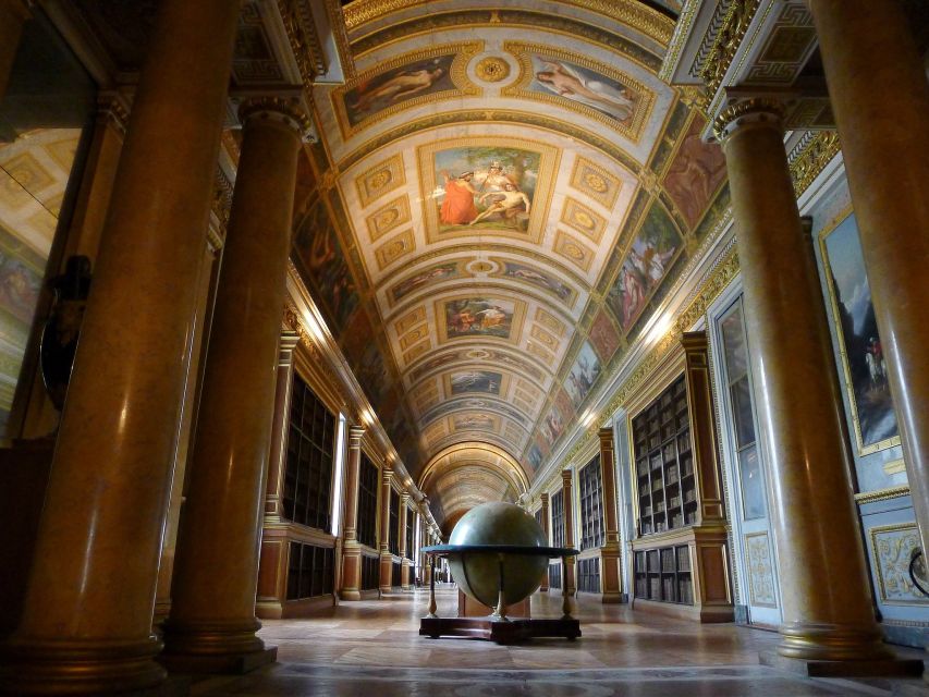 Fontainebleau: Palace Private Guided Tour with Ticket - Royal apartments across several centuries