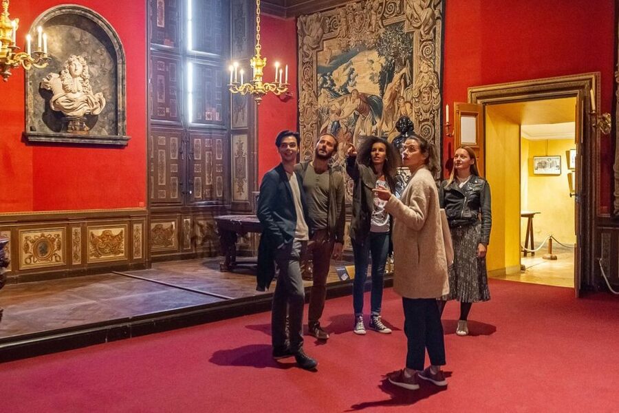 Fontainebleau & Vaux-le-Vicomte Châteaux Day Tour from Paris - Should you book it?