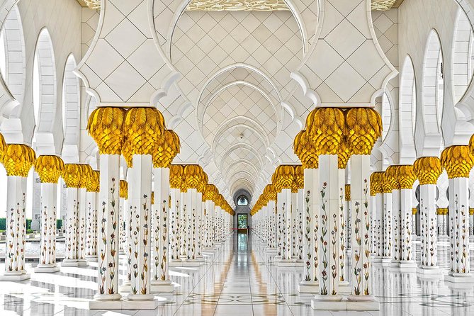 From Abu Dhabi: Grand Mosque, Qasr Al Watan Palace & Etihad Tower - The Corniche gives you a quick Abu Dhabi orientation