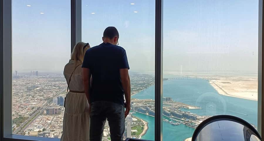 From Abu Dhabi: Grand Mosque, Royal Palace, and Etihad Tower - Corniche drive and the Etihad Towers view