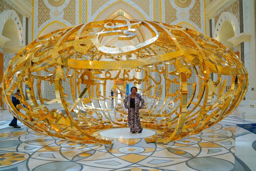 From Abu Dhabi: Grand Mosque, Royal Palace& Heritage Village - What this half-day Abu Dhabi tour really offers