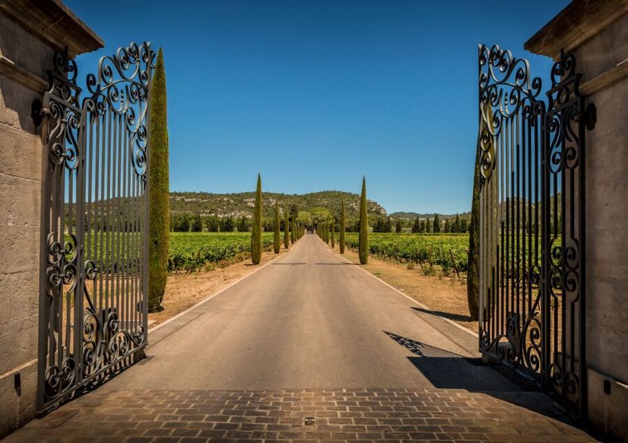 From Aix-en-Provence: Châteauneuf du Pape Wineries Day Trip - The return to Aix and the real value of the day