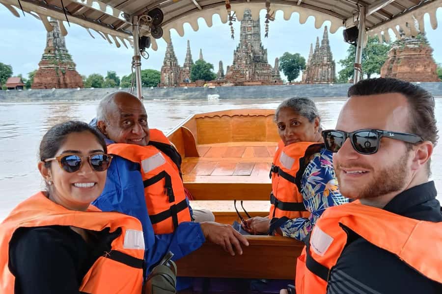 From Bangkok: Bang Pa-In Palace & Ayutthaya Private Trip - The church-style Buddhist temple across the river