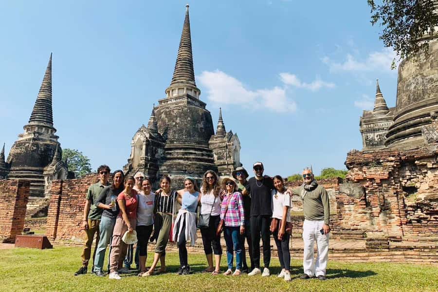 From Bangkok: Bang Pa-In Palace & Ayutthaya Private Trip - Wat Mahathat and the Buddha head in the tree