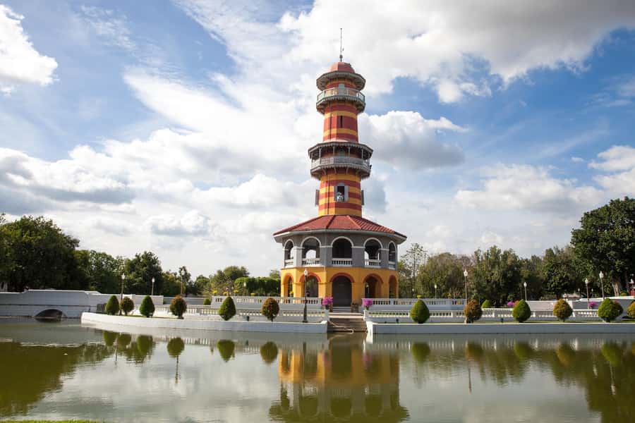 From Bangkok: Private Tour to Ayutthaya & Summer Palace - Transport, timing, and the heat